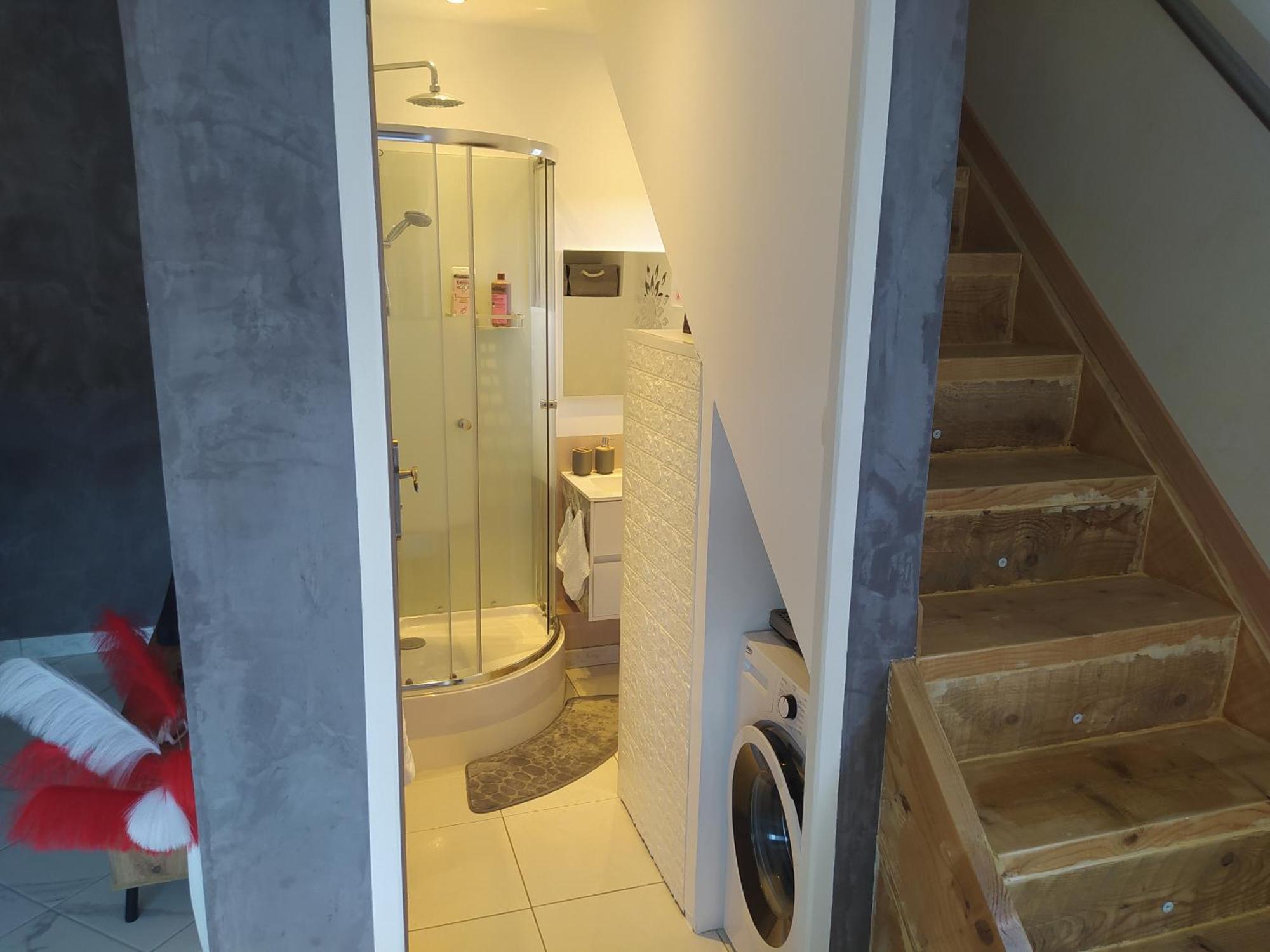 Studio Cosy Avec Terrasse Et Jacuzzi A Disposition De Mai A Aout Rians  Bagian luar foto