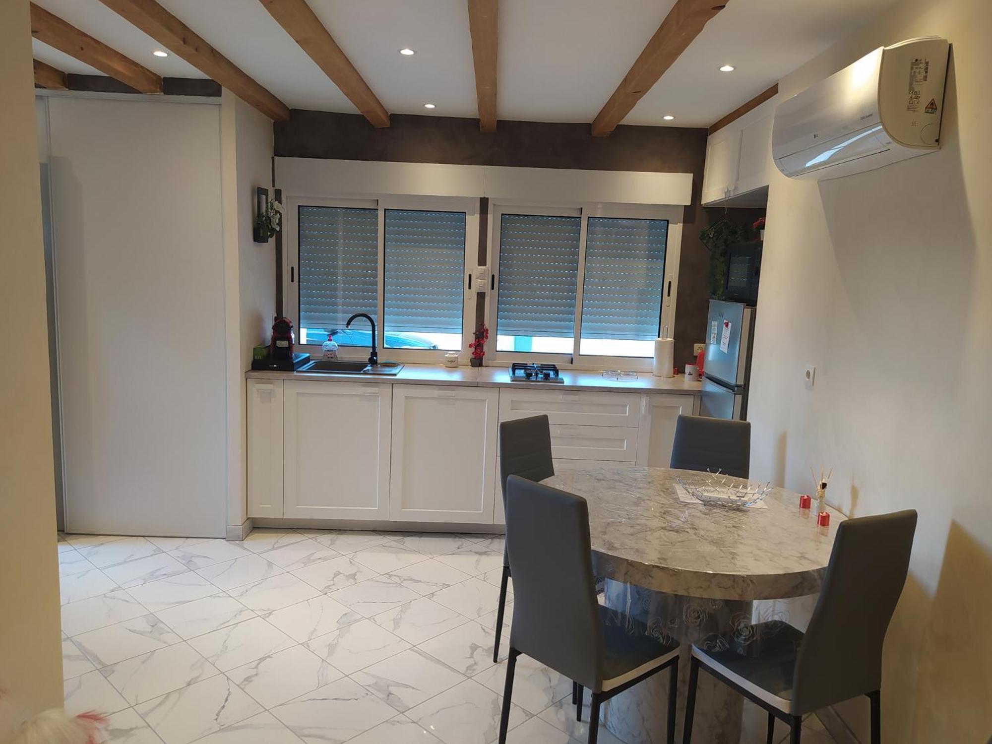 Studio Cosy Avec Terrasse Et Jacuzzi A Disposition De Mai A Aout Rians  Bagian luar foto
