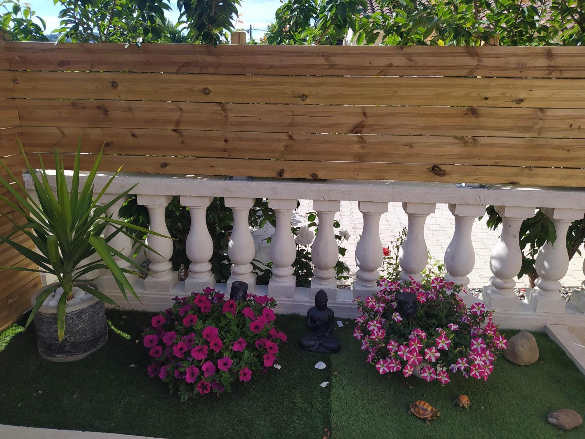 Studio Cosy Avec Terrasse Et Jacuzzi A Disposition De Mai A Aout Rians  Bagian luar foto